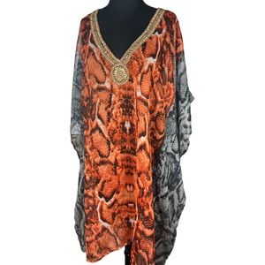 Nwt- Beautiful semi-sheer kaftan top